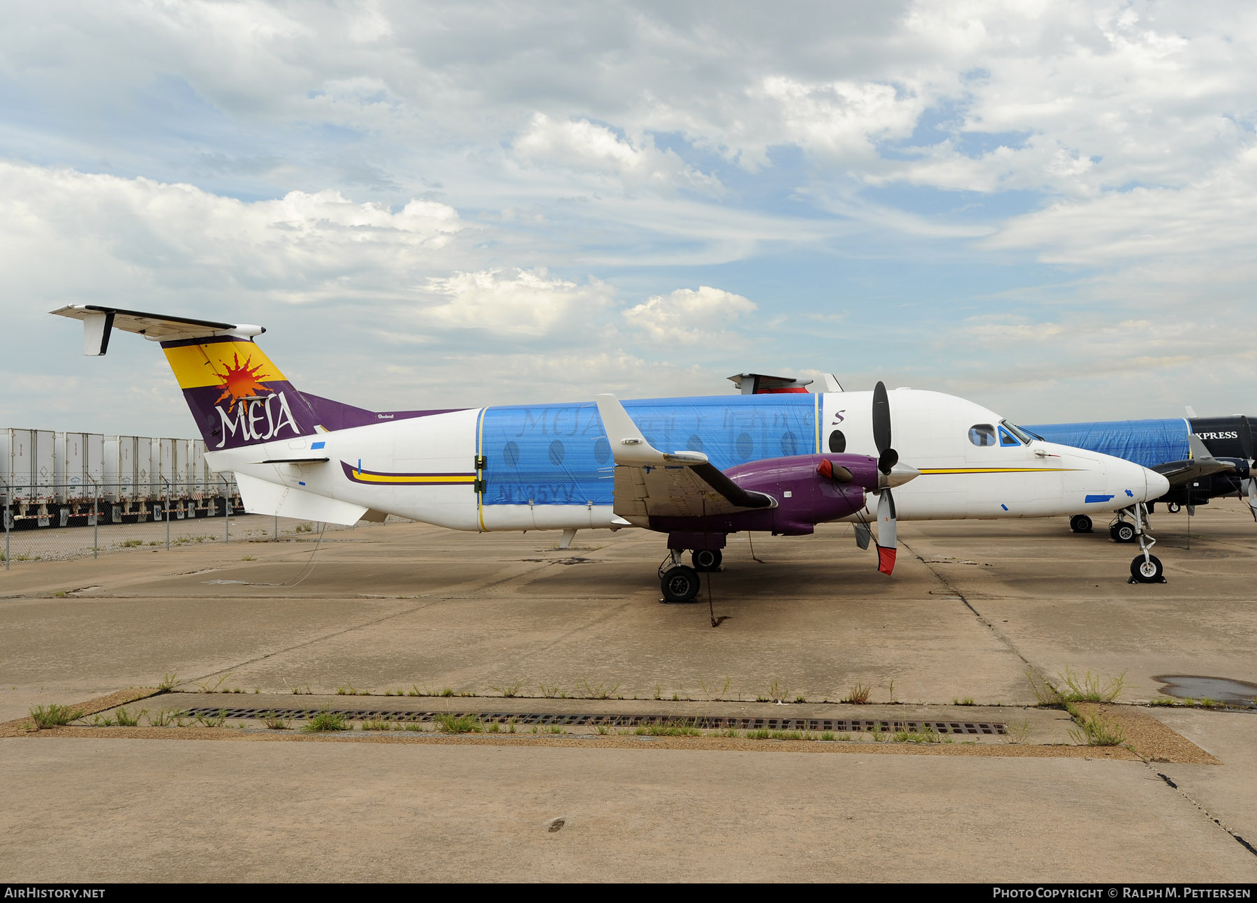 Aircraft Photo of N135YV | Beech 1900D | Mesa Airlines | AirHistory.net #49437