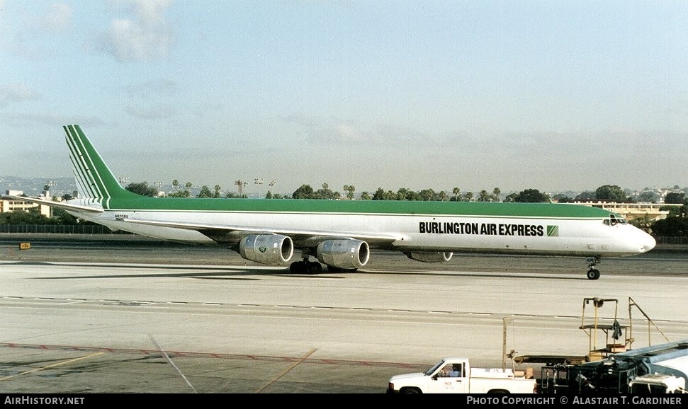 Aircraft Photo of N825BX | McDonnell Douglas DC-8-71(F) | Burlington Air Express | AirHistory.net #49487