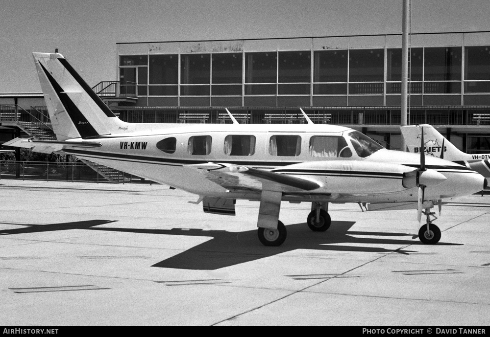 Aircraft Photo of VH-KMW | Piper PA-31 Turbo Navajo B | AirHistory.net #49683