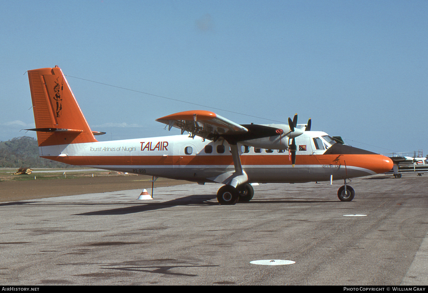 Aircraft Photo of P2-RDD | De Havilland Canada DHC-6-200 Twin Otter | Talair - Tourist Airline of Niugini | AirHistory.net #49796