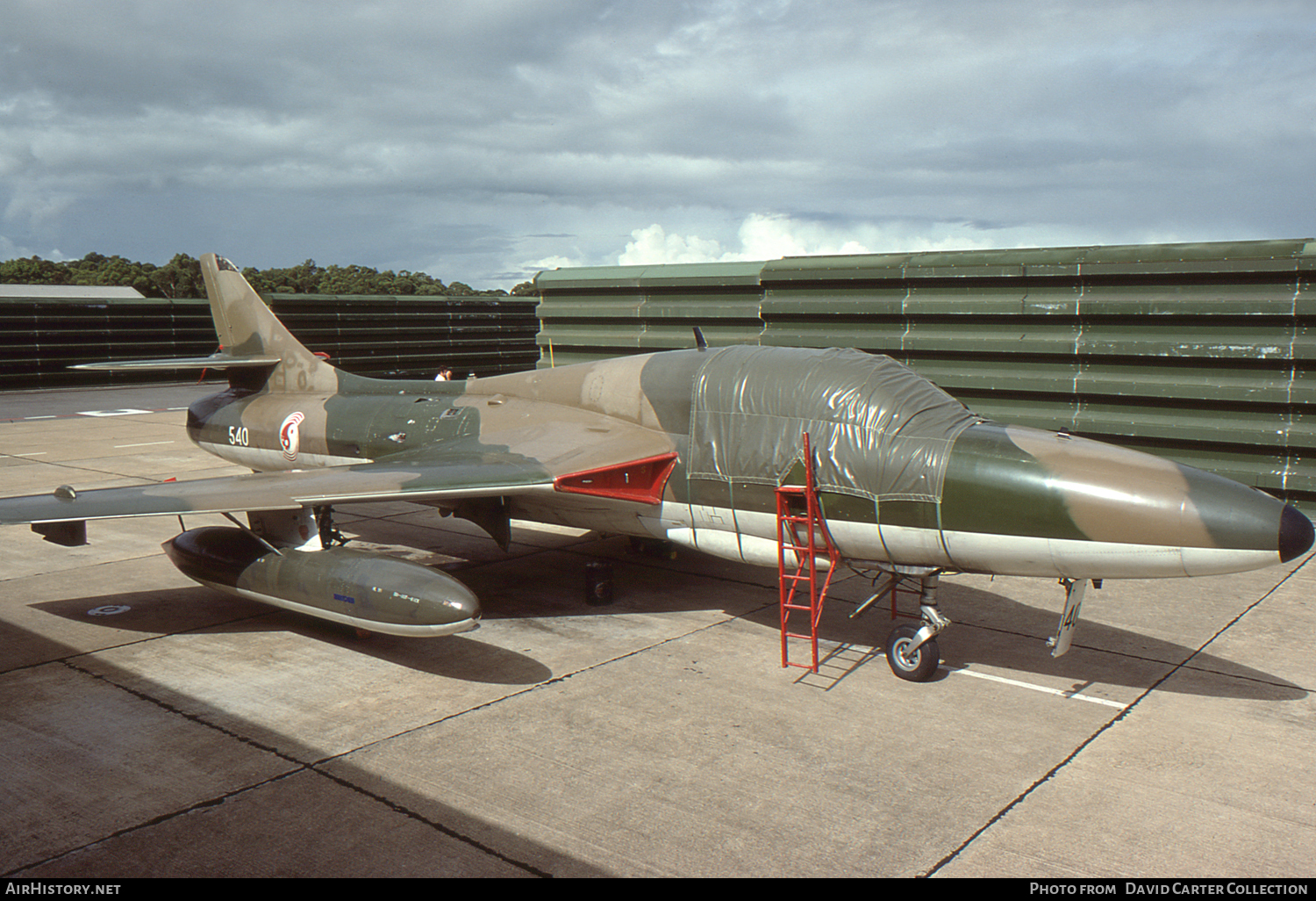 Aircraft Photo of 540 | Hawker Hunter T75A | Singapore - Air Force | AirHistory.net #49912