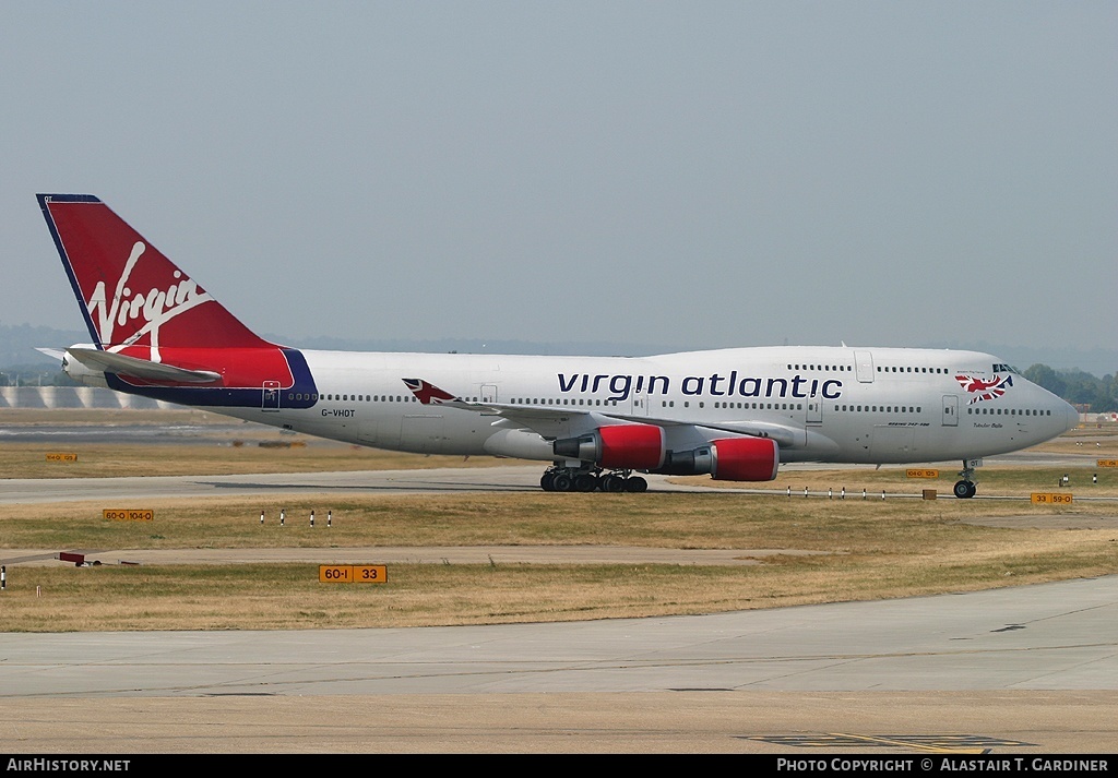Aircraft Photo of G-VHOT | Boeing 747-4Q8 | Virgin Atlantic Airways | AirHistory.net #49918