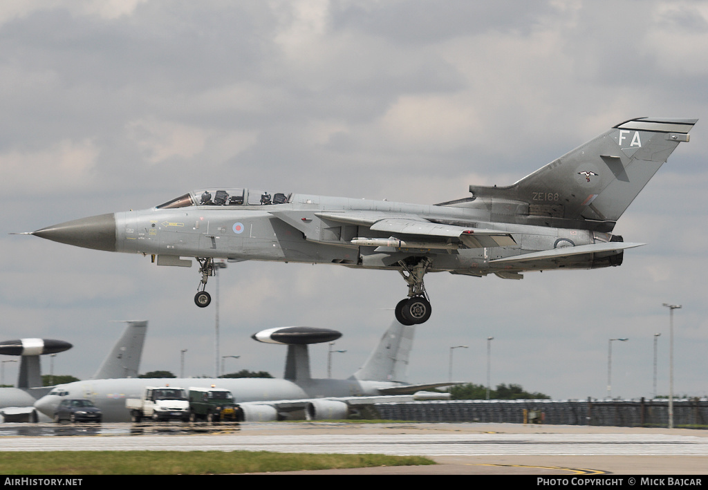 Aircraft Photo of ZE168 | Panavia Tornado F3 | UK - Air Force | AirHistory.net #50004