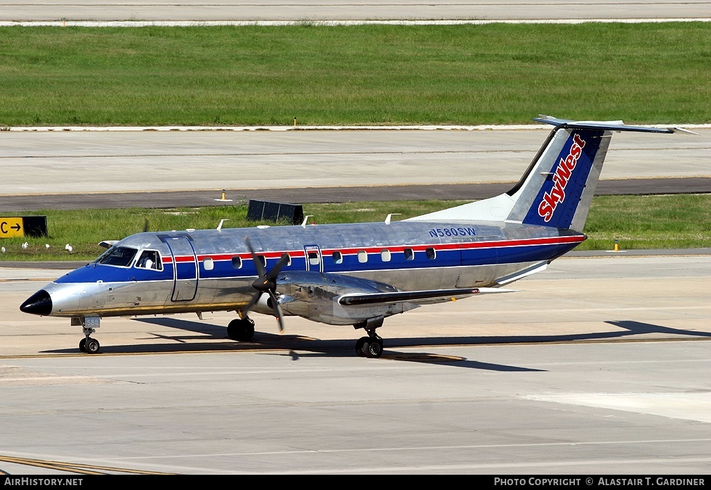 Aircraft Photo of N580SW | Embraer EMB-120ER Brasilia | SkyWest Airlines | AirHistory.net #50048
