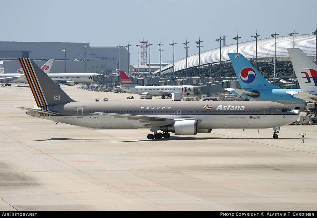 Aircraft Photo of HL7263 | Boeing 767-38E | Asiana Airlines | AirHistory.net #50396