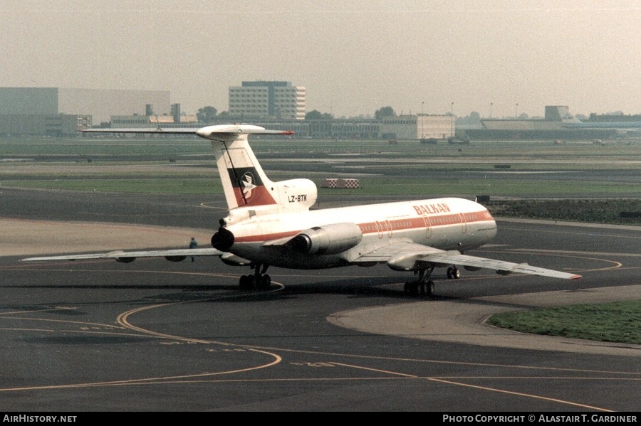 Aircraft Photo of LZ-BTK | Tupolev Tu-154B | Balkan - Bulgarian Airlines | AirHistory.net #50526