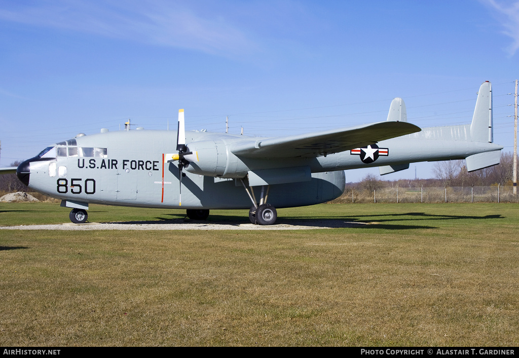 Aircraft Photo of 52-5850 | Fairchild C-119G Flying Boxcar | USA - Air Force | AirHistory.net #50572