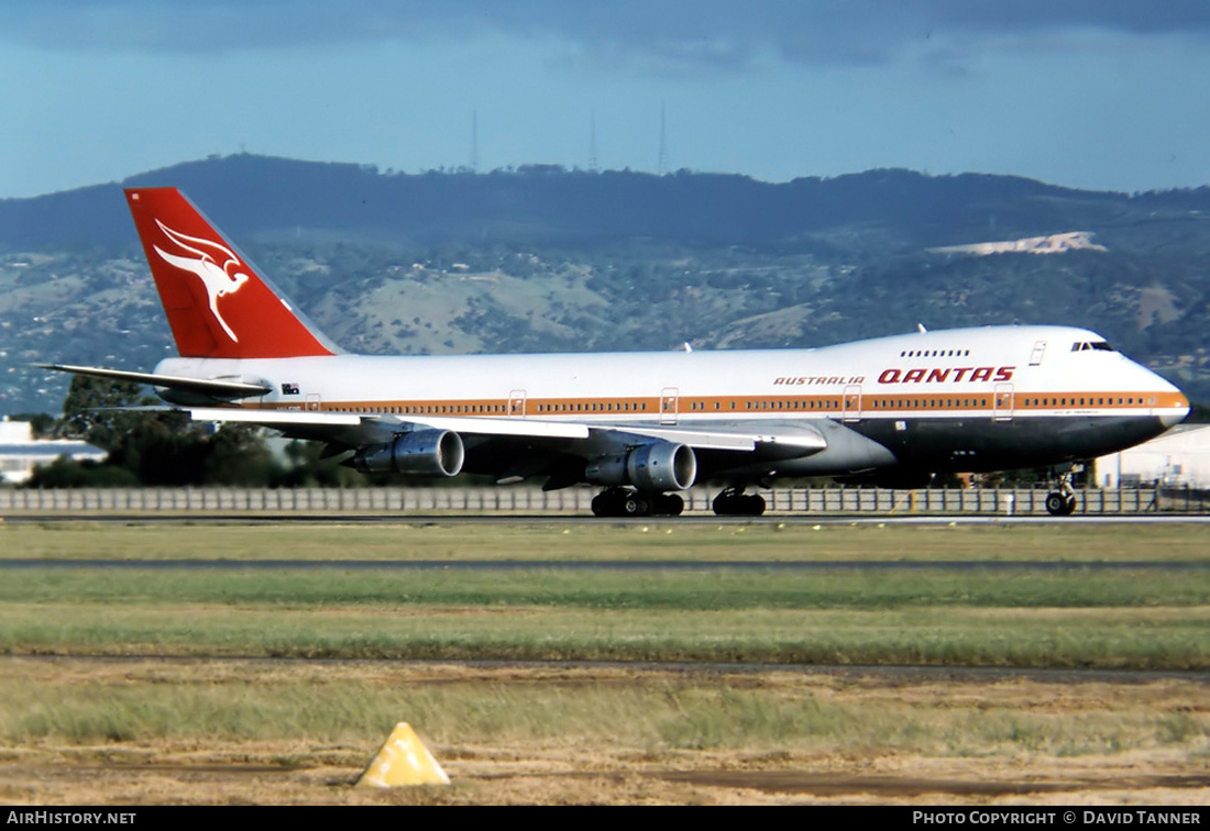 Aircraft Photo of VH-EBB | Boeing 747-238B | Qantas | AirHistory.net #50580