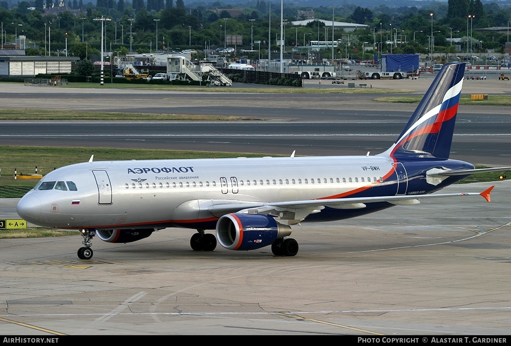Aircraft Photo of VP-BWH | Airbus A320-214 | Aeroflot - Russian Airlines | AirHistory.net #50630