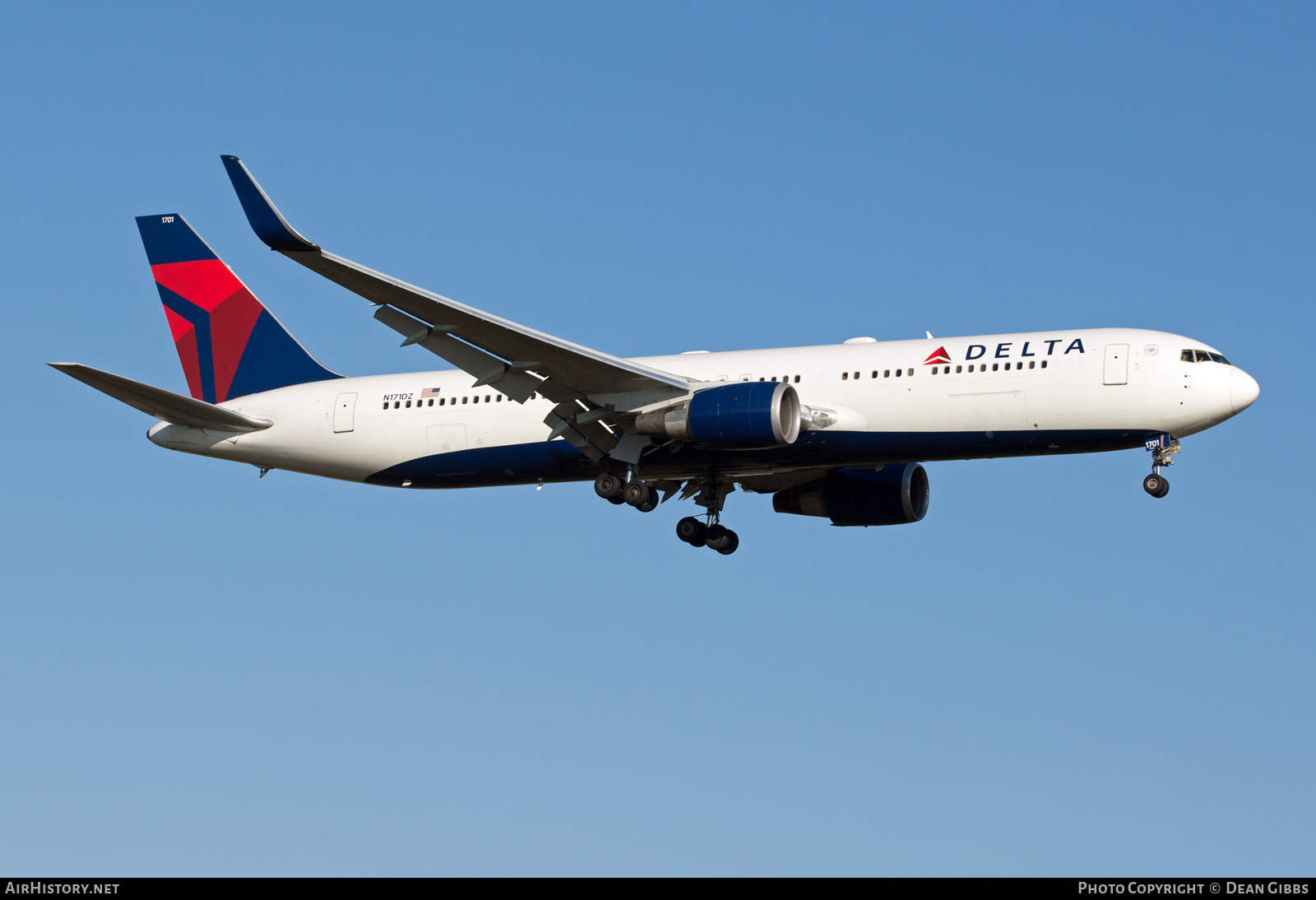 Aircraft Photo of N171DZ | Boeing 767-332/ER | Delta Air Lines | AirHistory.net #50721