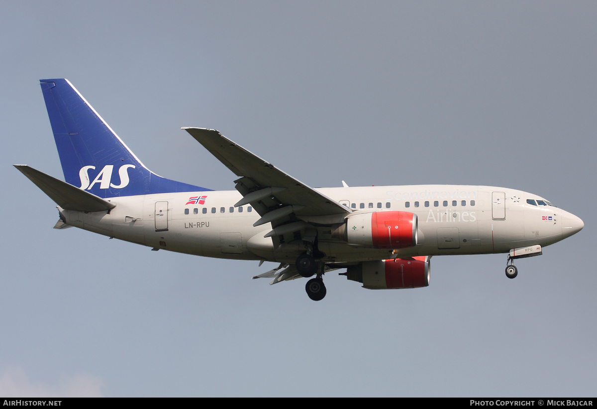 Aircraft Photo of LN-RPU | Boeing 737-683 | Scandinavian Airlines - SAS | AirHistory.net #50752