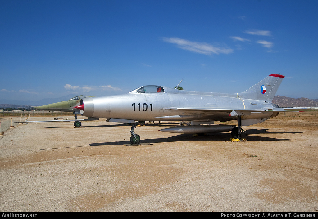Aircraft Photo of 1101 | Aero S-106 (MiG-21F-13) | Czechoslovakia - Air Force | AirHistory.net #50777