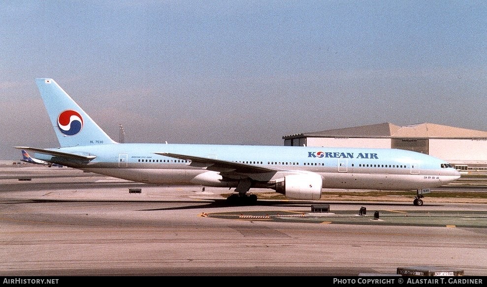 Aircraft Photo of HL7530 | Boeing 777-2B5/ER | Korean Air | AirHistory.net #50778