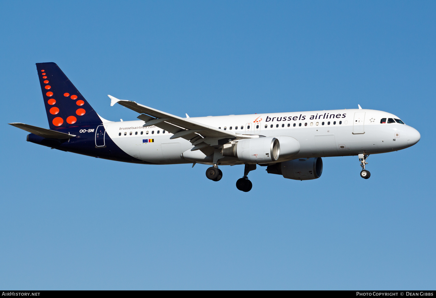 Aircraft Photo of OO-SNI | Airbus A320-214 | Brussels Airlines | AirHistory.net #50929