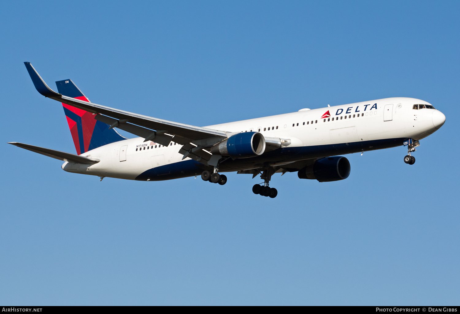 Aircraft Photo of N174DN | Boeing 767-332/ER | Delta Air Lines | AirHistory.net #50932