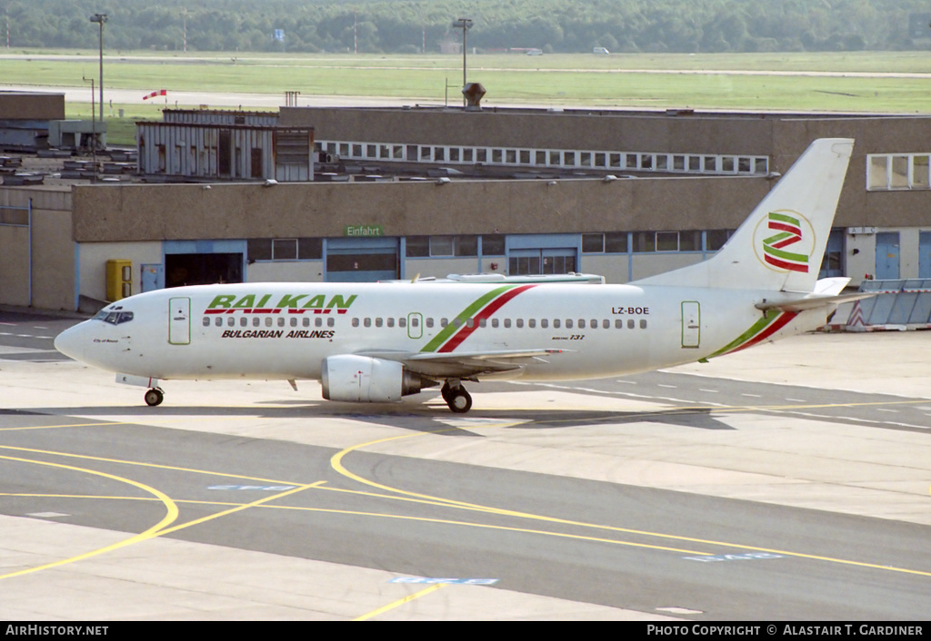 Aircraft Photo of LZ-BOE | Boeing 737-3Y0 | Balkan - Bulgarian Airlines | AirHistory.net #50978