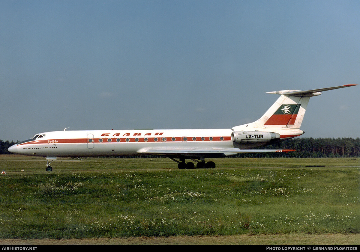 Aircraft Photo of LZ-TUR | Tupolev Tu-134A | Balkan - Bulgarian Airlines | AirHistory.net #50991