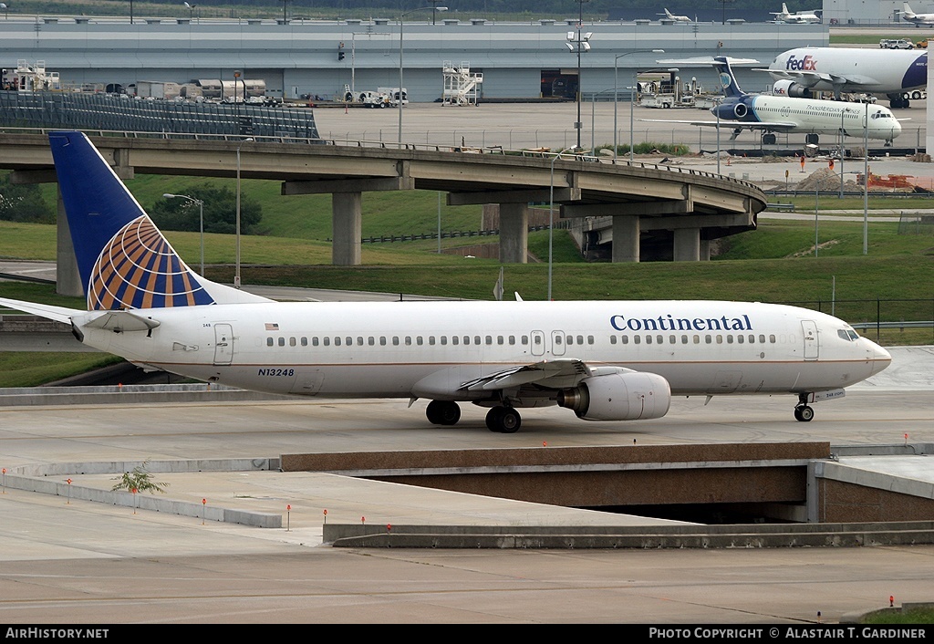 Aircraft Photo of N13248 | Boeing 737-824 | Continental Airlines | AirHistory.net #51049