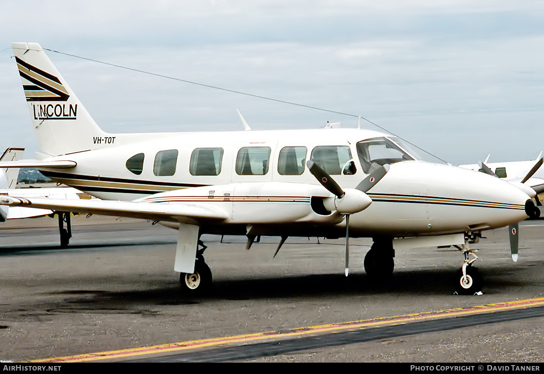 Aircraft Photo of VH-TOT | Piper PA-31-350 Navajo Chieftain | Lincoln Airlines | AirHistory.net #51174