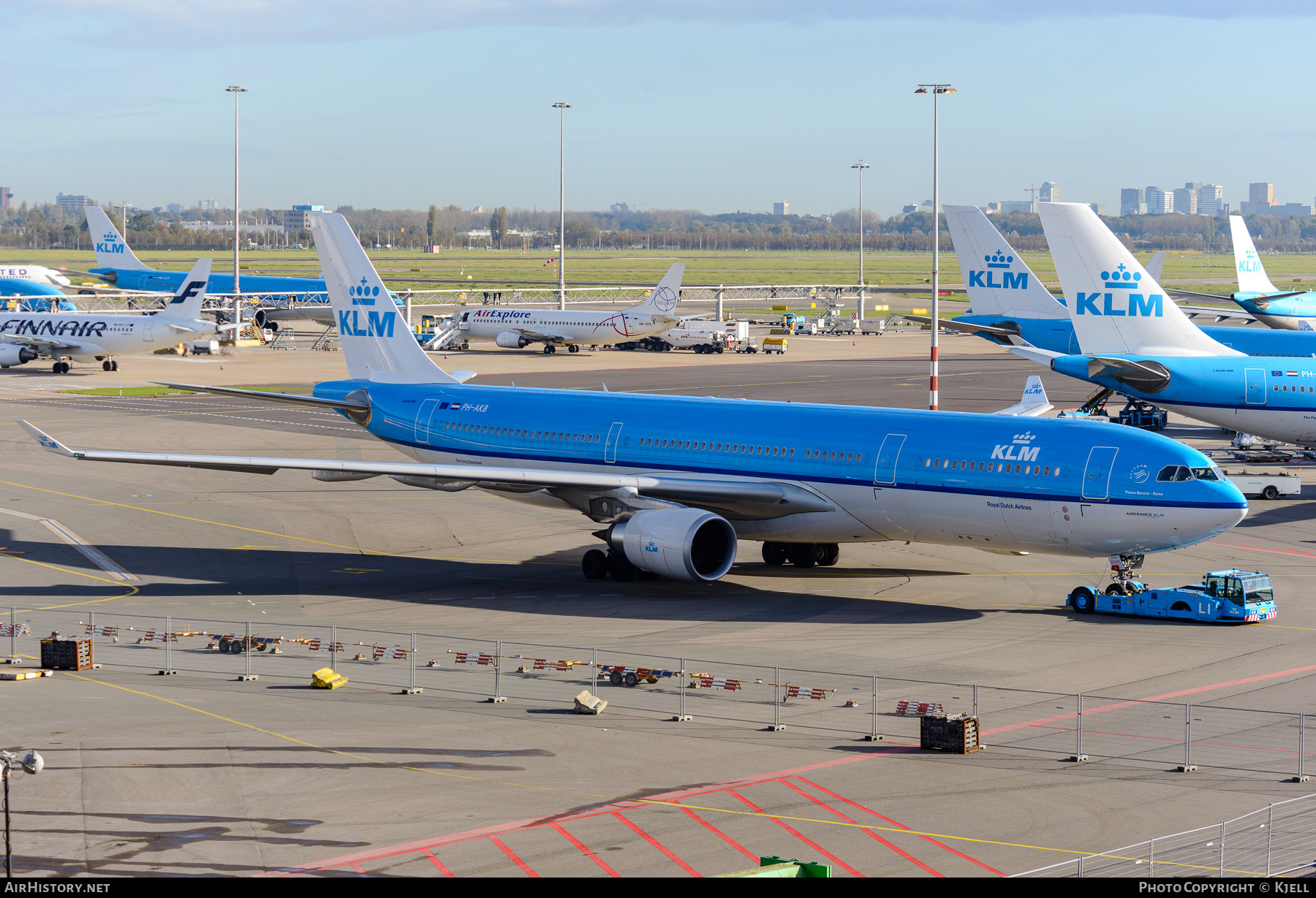 Aircraft Photo of PH-AKB | Airbus A330-303 | KLM - Royal Dutch Airlines | AirHistory.net #51250