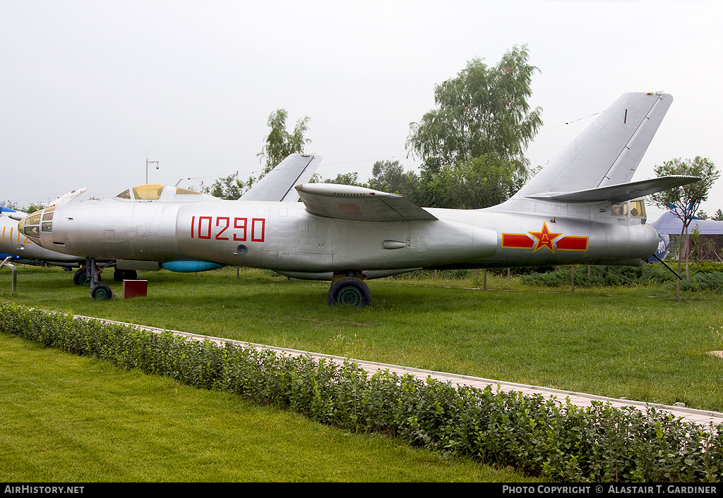 Aircraft Photo of 10290 | Ilyushin Il-28 | China - Air Force | AirHistory.net #51253