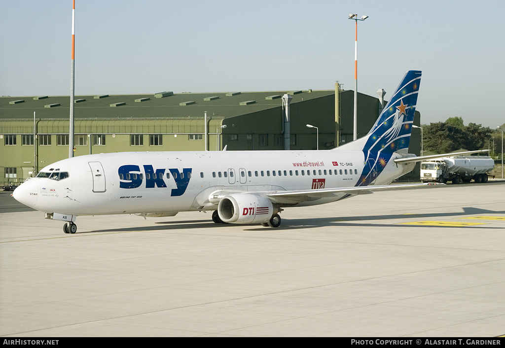 Aircraft Photo of TC-SKB | Boeing 737-430 | Sky Airlines | AirHistory.net #51281