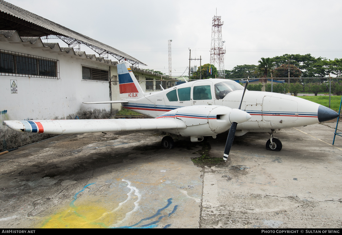 Aircraft Photo of HC-BJK | Piper PA-23-250 Aztec F | AirHistory.net #51400