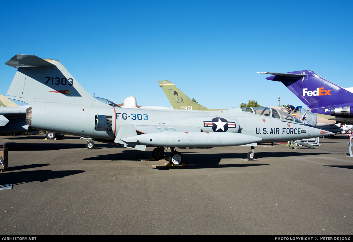 Aircraft Photo of 57-1303 / 71303 | Lockheed F-104B Starfighter | USA - Air Force | AirHistory.net #51527