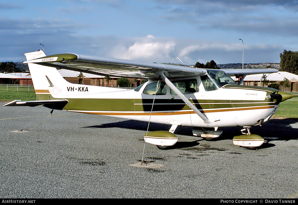 Aircraft Photo of VH-KKA | Cessna 172N Skyhawk 100 II | AirHistory.net #51590