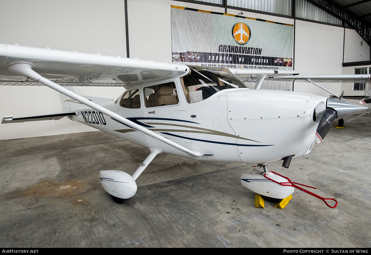 Aircraft Photo of N22010 | Cessna 172S Millennium Skyhawk SP | GrandAviation | AirHistory.net #51634