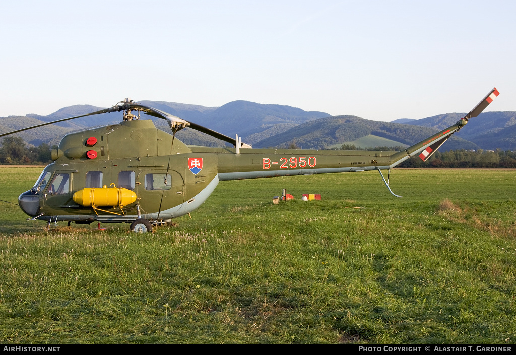 Aircraft Photo of B-2950 | Mil Mi-2 | Slovakia - Police | AirHistory.net #51664