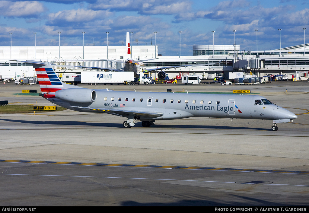 Aircraft Photo of N608LM | Embraer ERJ-145LR (EMB-145LR) | American Eagle | AirHistory.net #51682