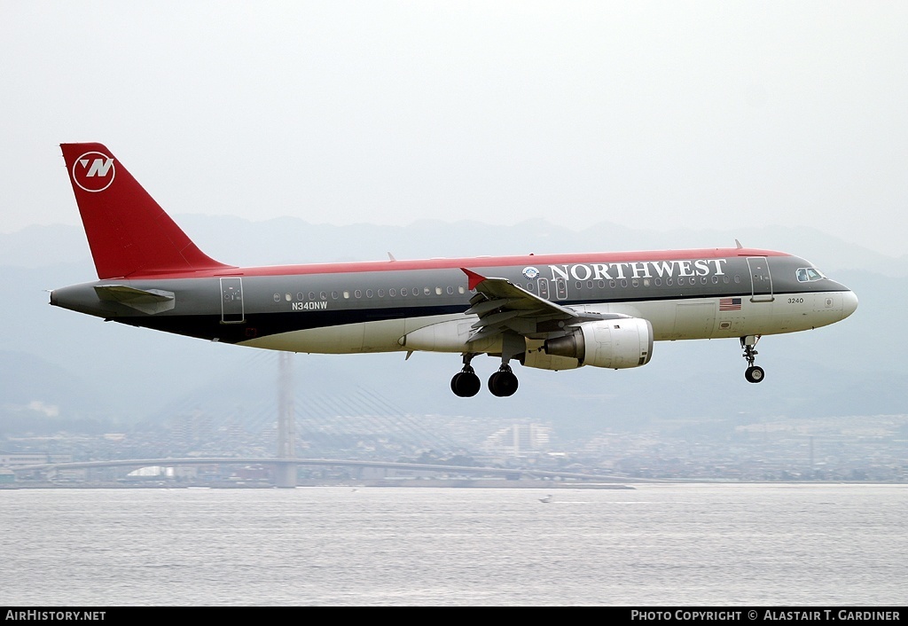 Aircraft Photo of N340NW | Airbus A320-212 | Northwest Airlines | AirHistory.net #51719
