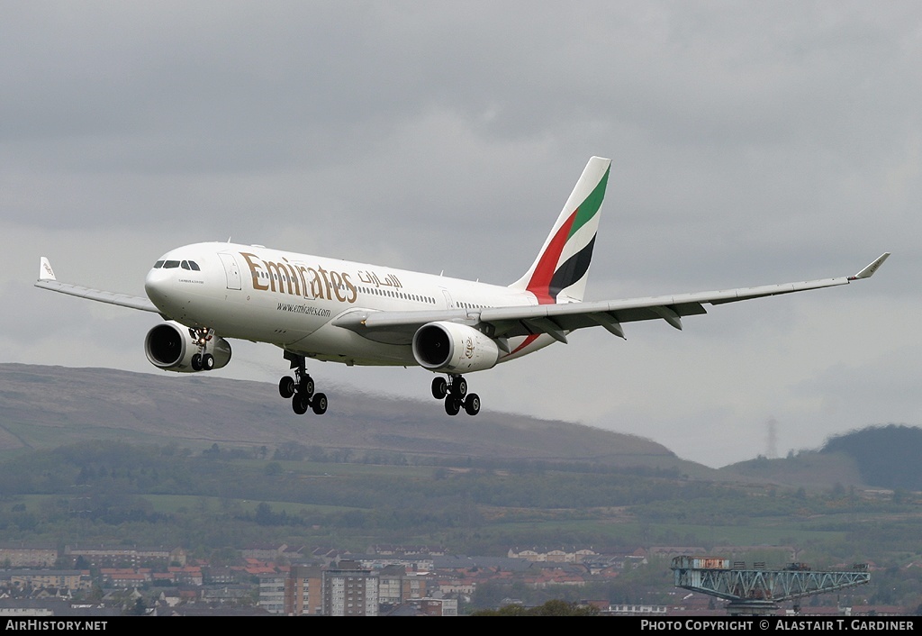 Aircraft Photo of A6-EAK | Airbus A330-243 | Emirates | AirHistory.net #51725