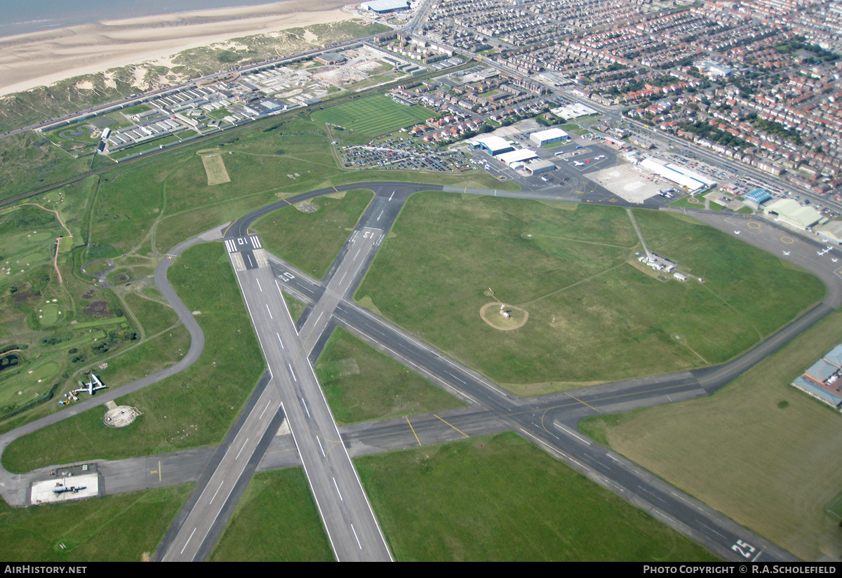 Airport photo of Blackpool (EGNH / BLK) in England, United Kingdom | AirHistory.net #51798