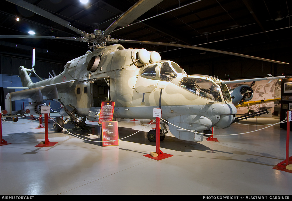 Aircraft Photo of 88-0616 / 0616 | Mil Mi-25 | USA - Army | AirHistory.net #51799