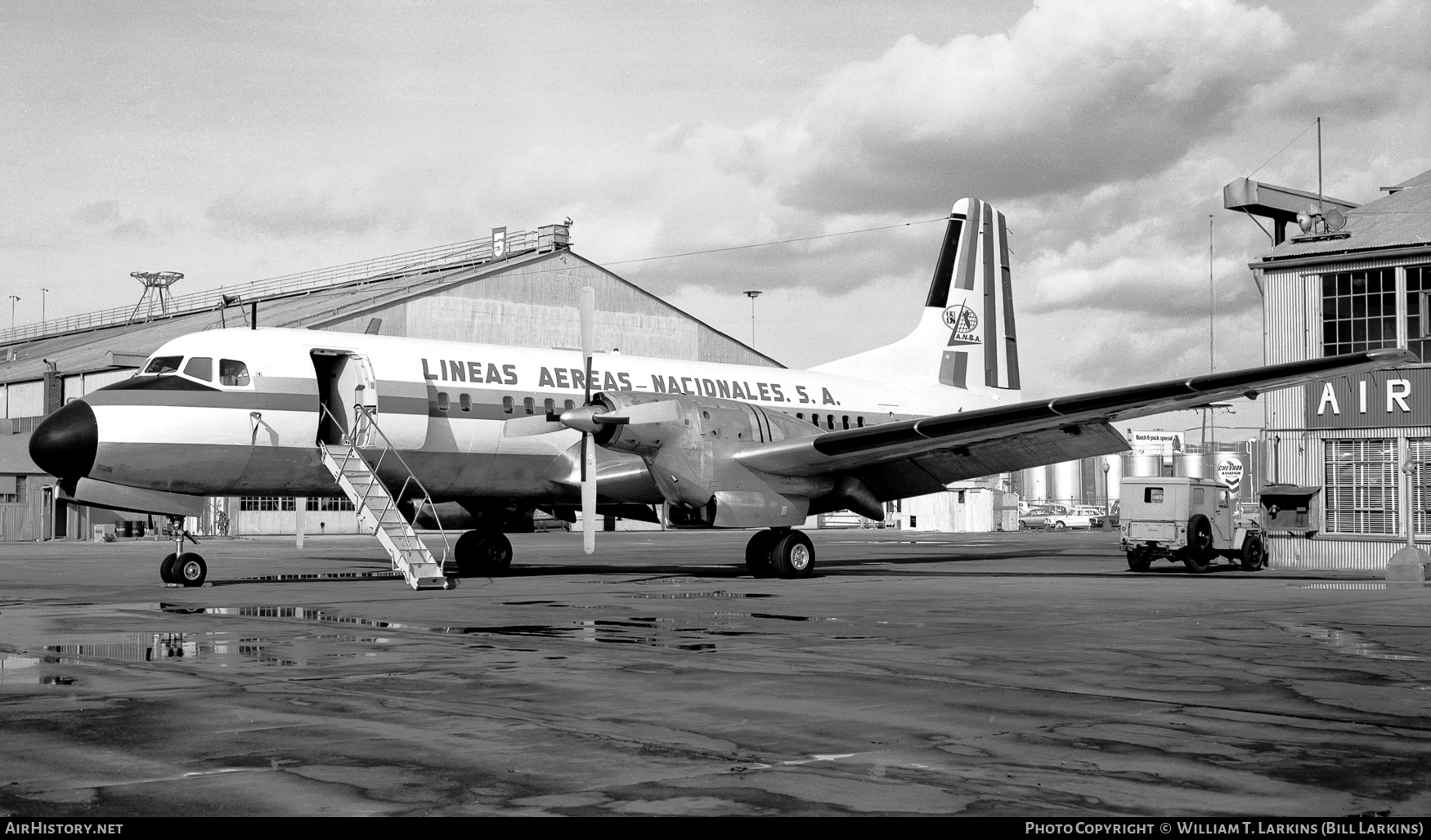 Aircraft Photo of OB-R-907 | NAMC YS-11-128 | Líneas Aéreas Nacionales - LANSA | AirHistory.net #52032