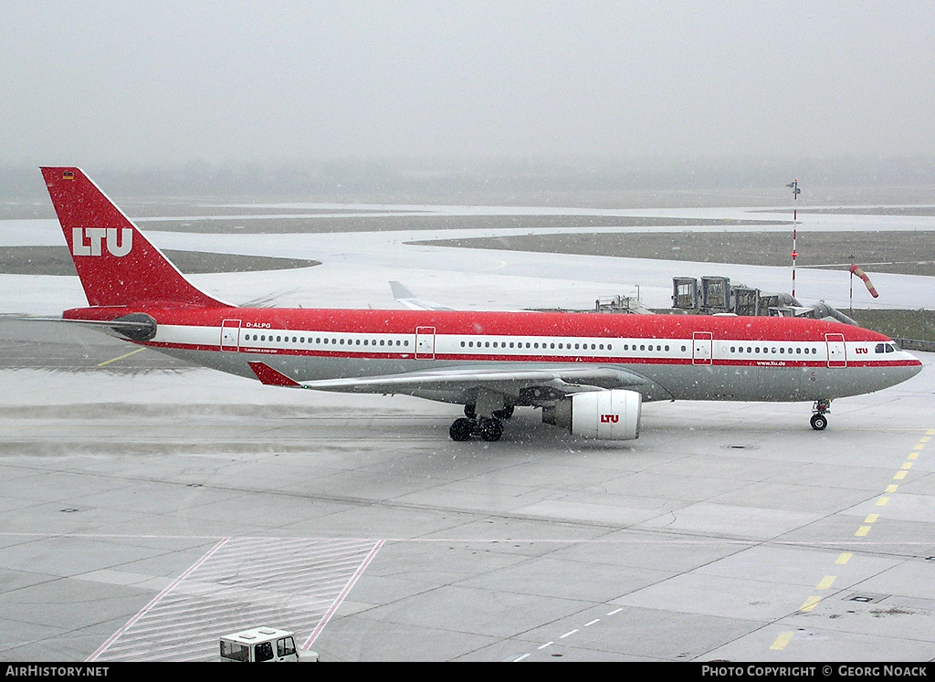 Aircraft Photo of D-ALPG | Airbus A330-223 | LTU - Lufttransport-Unternehmen | AirHistory.net #52060