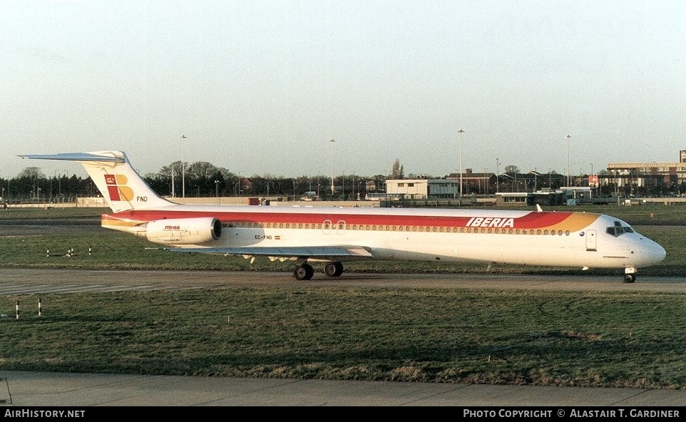 Aircraft Photo of EC-FND | McDonnell Douglas MD-88 | Iberia | AirHistory.net #52072