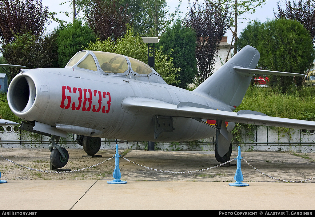 Aircraft Photo of 63833 | Mikoyan-Gurevich MiG-15UTI | China - Air Force | AirHistory.net #52073