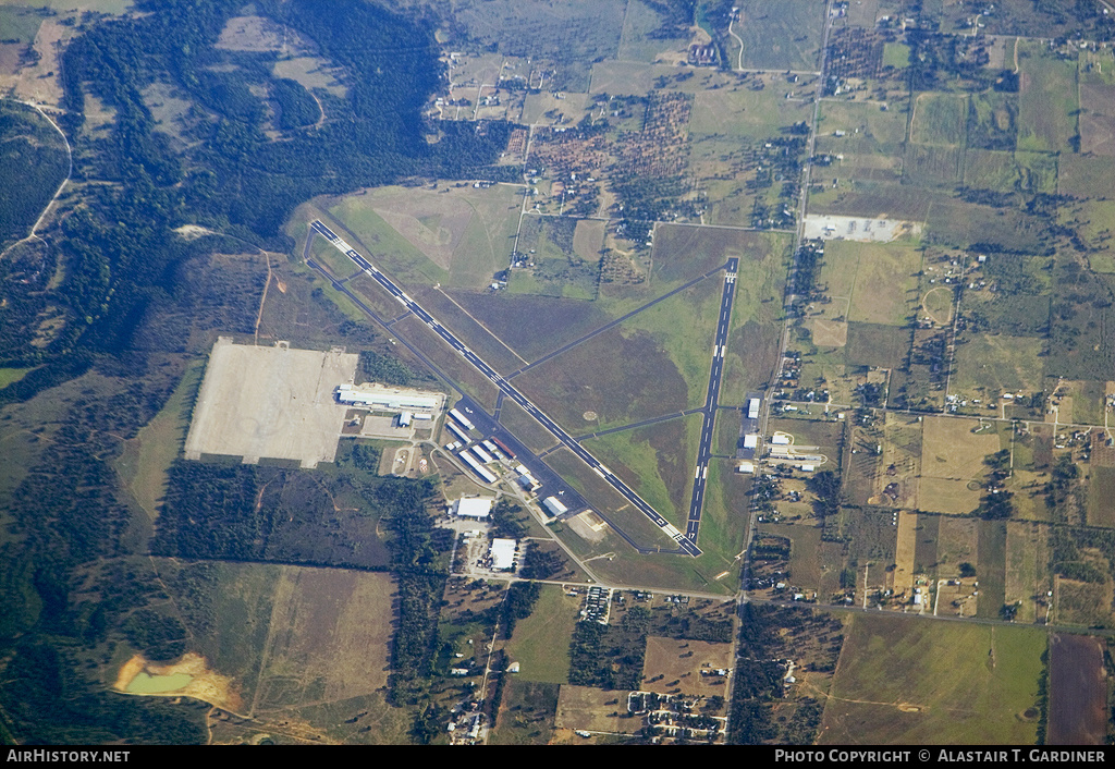 Airport photo of Mineral Wells (KMWL / MWL) in Texas, United States | AirHistory.net #52096