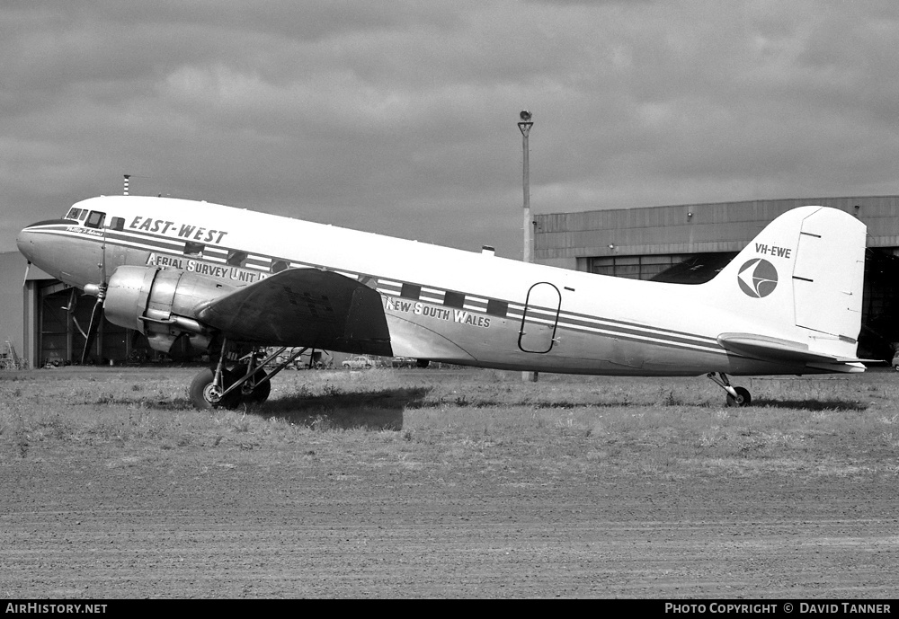 Aircraft Photo of VH-EWE | Douglas DC-3(C) | East-West Airlines | AirHistory.net #52126