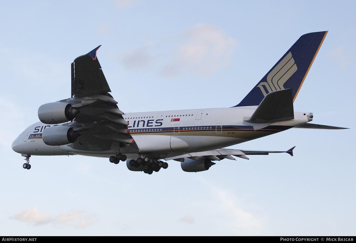 Aircraft Photo of 9V-SKF | Airbus A380-841 | Singapore Airlines | AirHistory.net #52188