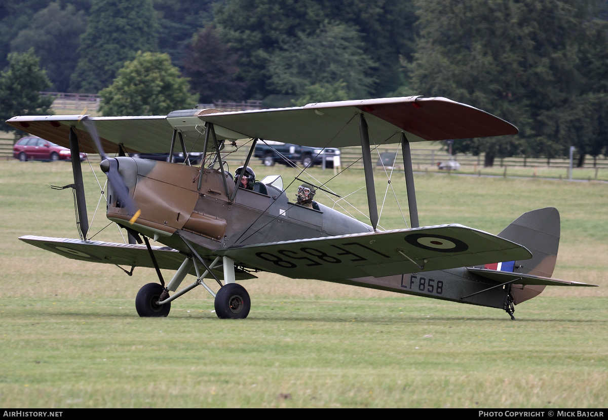 Aircraft Photo of G-BLUZ / LF858 | De Havilland D.H. 82B Queen Bee | UK - Air Force | AirHistory.net #52339