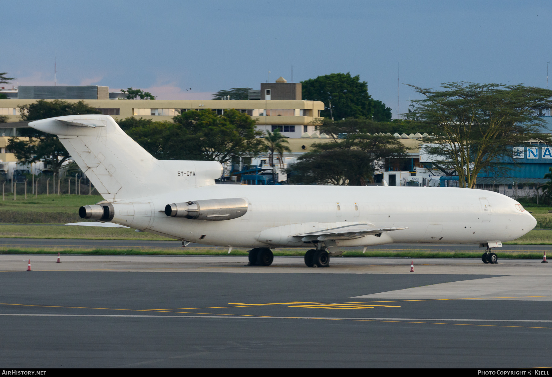 Aircraft Photo of 5Y-GMA | Boeing 727-2Q9/Adv(F) | AirHistory.net #52363
