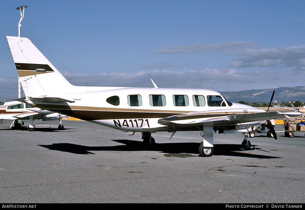 Aircraft Photo of N41171 | Piper PA-31-350 Chieftain | AirHistory.net #52427