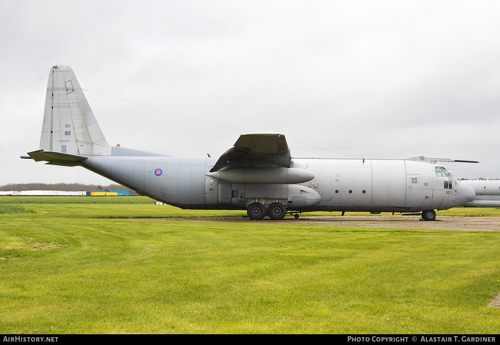 Aircraft Photo of XV301 | Lockheed C-130K Hercules C3 (L-382) | UK - Air Force | AirHistory.net #52483