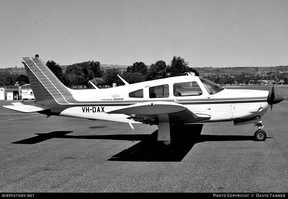 Aircraft Photo of VH-DAX | Piper PA-28R-200 Cherokee Arrow II | AirHistory.net #52495