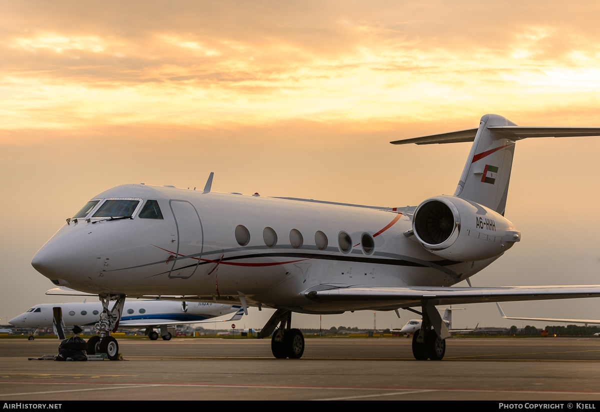 Aircraft Photo of A6-HHH | Gulfstream Aerospace G-IV Gulfstream G400 | United Arab Emirates Government | AirHistory.net #52527