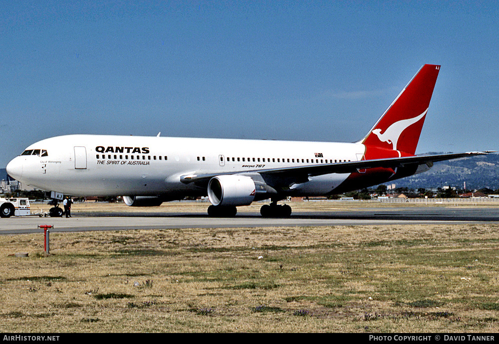 Aircraft Photo of VH-EAJ | Boeing 767-238/ER | Qantas | AirHistory.net #52529
